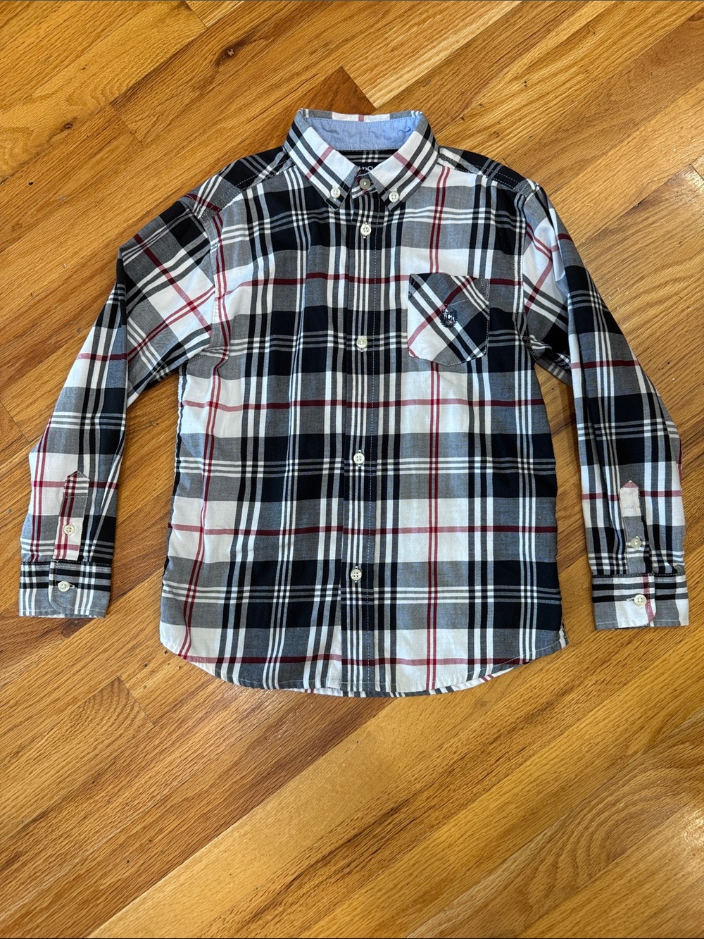 Chaps Black, White & Red Plaid Boys XS (6/7) Long Sleeve Button-Down Shirt